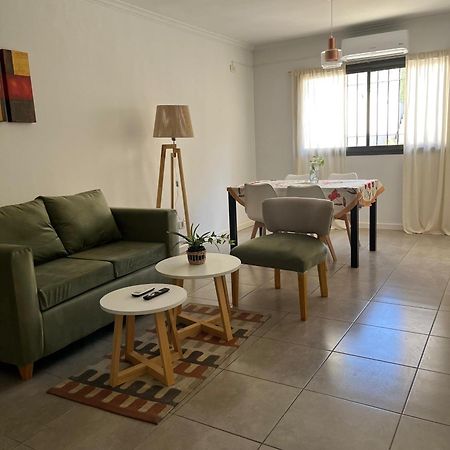 Luminoso Departamento En Zona Residencial Apartman Mendoza Kültér fotó