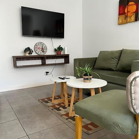 Luminoso Departamento En Zona Residencial Apartman Mendoza Kültér fotó