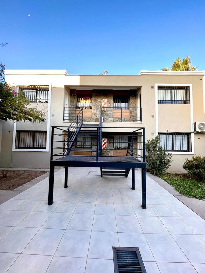 Luminoso Departamento En Zona Residencial Apartman Mendoza Kültér fotó