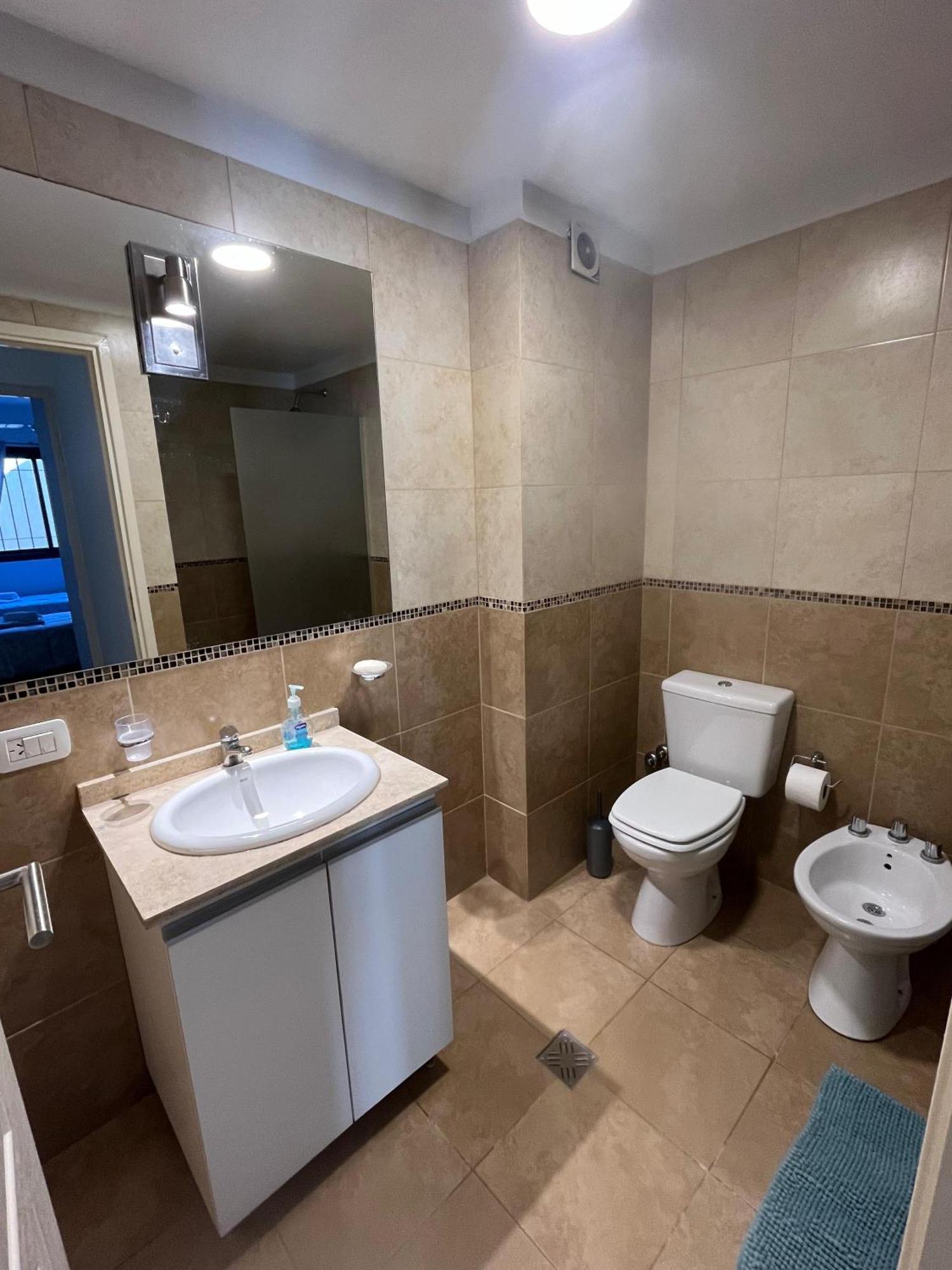 Luminoso Departamento En Zona Residencial Apartman Mendoza Kültér fotó